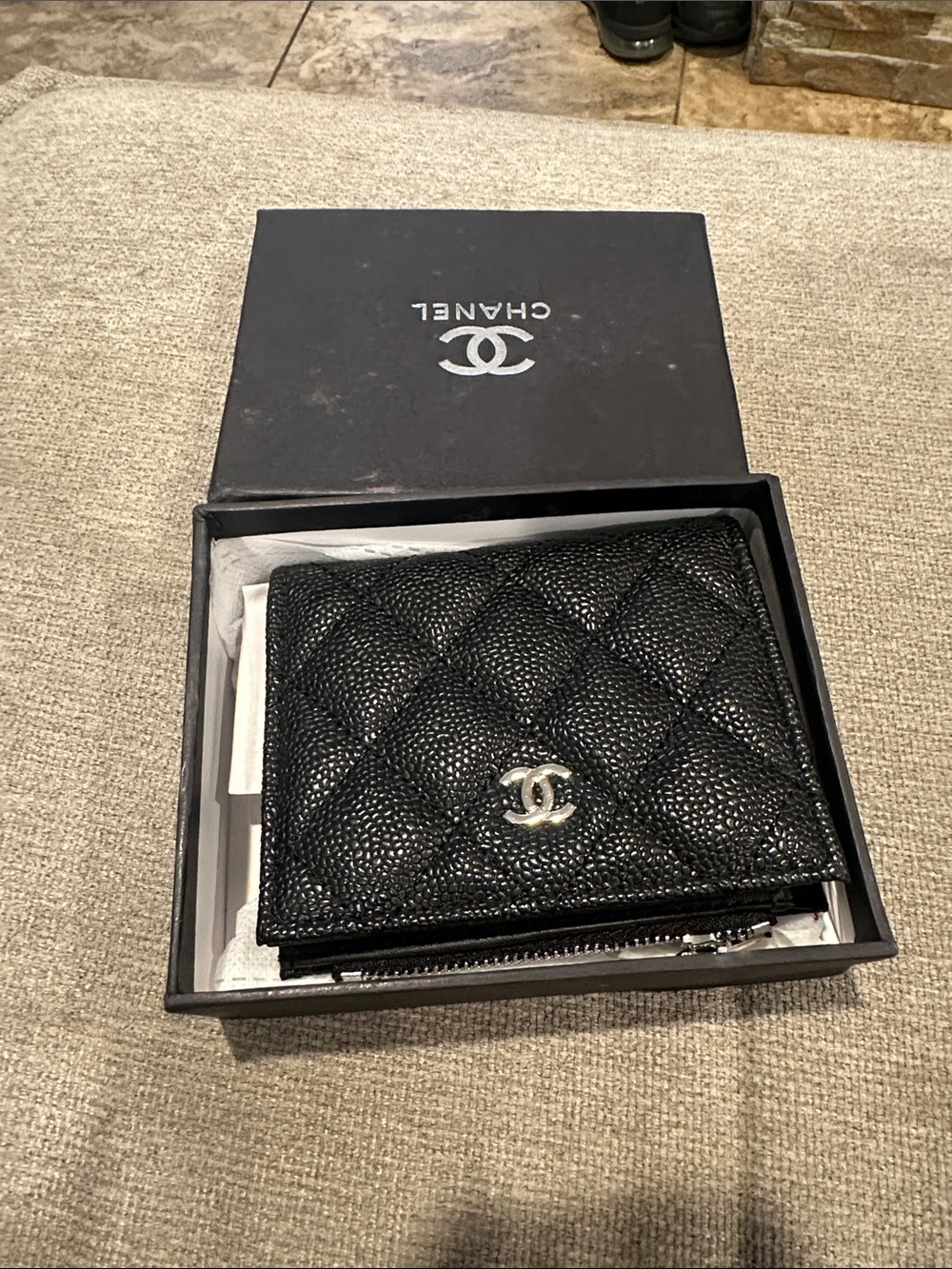 Black Quilted Caviar Leather Bifold Wallet with Silver CC
